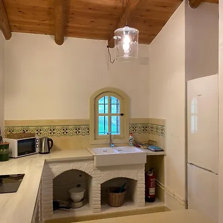 Valle Del Arroyo - - Solo Adultos Bed and breakfast *
