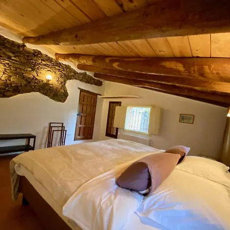 Valle Del Arroyo - - Solo Adultos Bed and breakfast Cortelazor