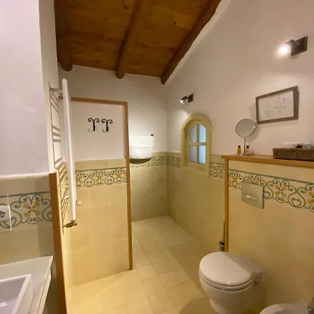 Bed and breakfast Valle Del Arroyo - - Solo Adultos