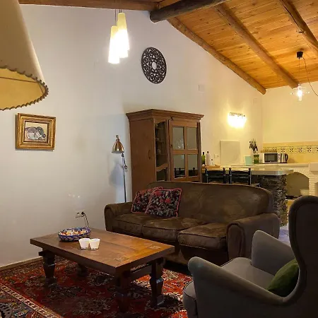Valle Del Arroyo - - Solo Adultos
