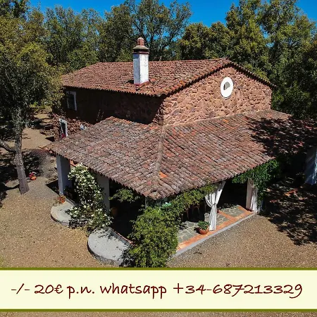 Valle Del Arroyo - - Solo Adultos Bed and breakfast Cortelazor