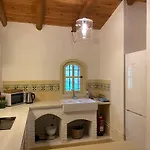 Valle Del Arroyo - - Solo Adultos Bed and Breakfast 4*
