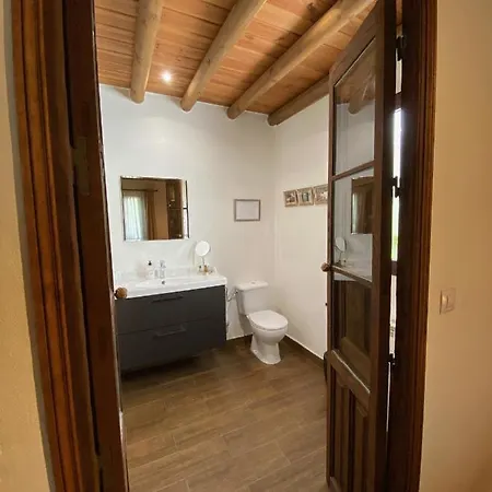 Valle Del Arroyo - - Solo Adultos Frühstückspension